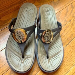Crocs, Sanrah Gold Medallion Dual Comfort Slide Sandal